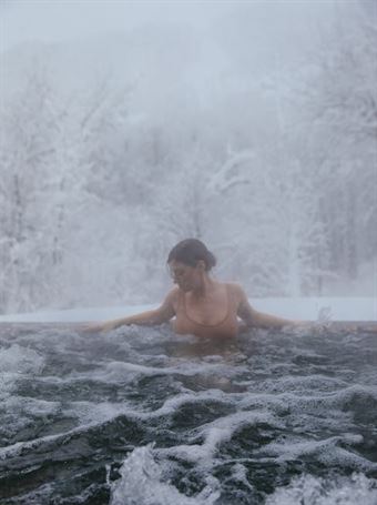 pool454.jpg