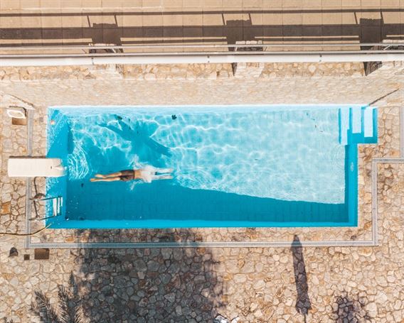 pool471.jpg