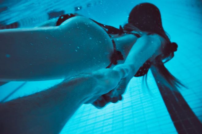 pool50.jpg