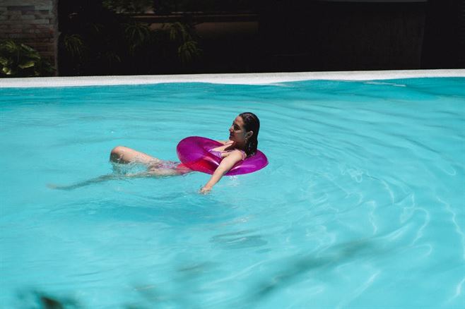 pool516.jpg