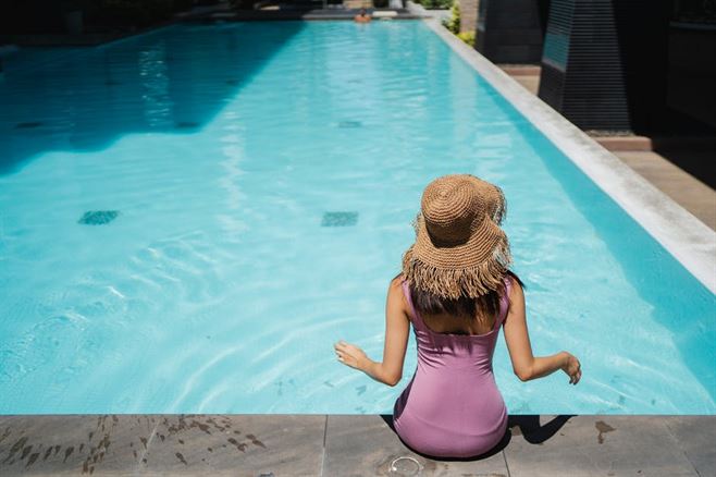 pool521.jpg