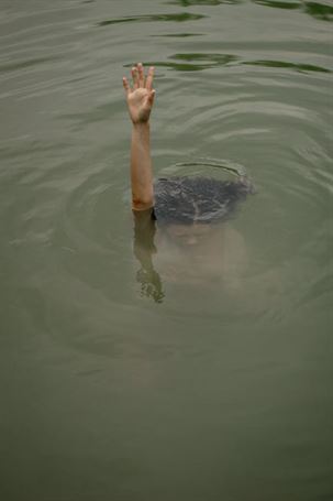 pool559.jpg